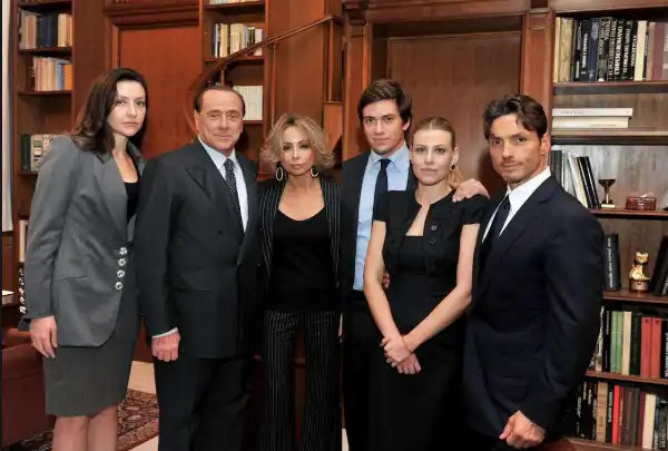 silvio-berlusconi-e-figli_